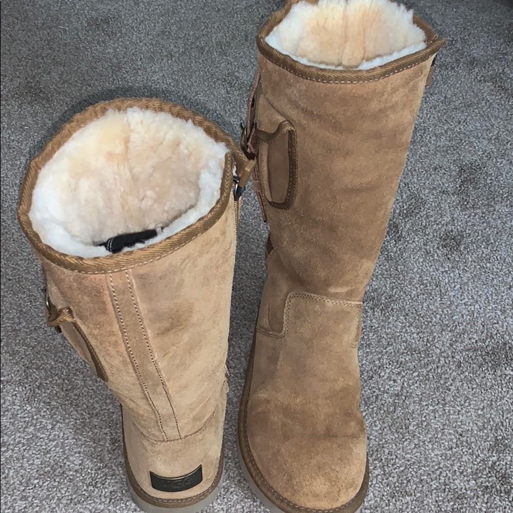 Light brown UGGs